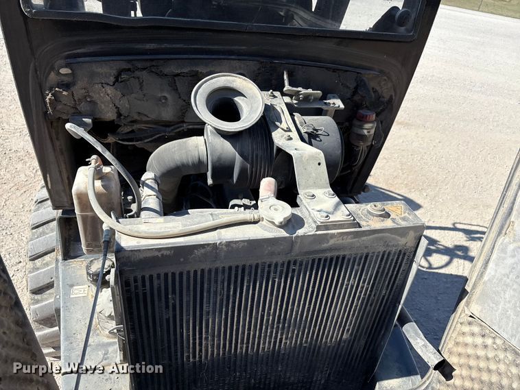 image for item EA7516 2021 Giant G2500HD compact wheel loader