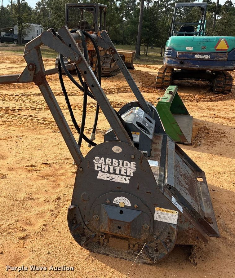 image for item EA7611 Loftness Carbide cutter 53CCH skid steer mulcher