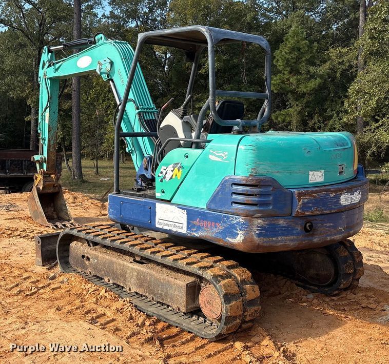 image for item EA7612 2005 IHI 55N2 mini excavator