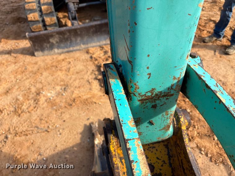 image for item EA7612 2005 IHI 55N2 mini excavator