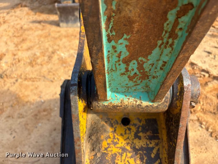 image for item EA7612 2005 IHI 55N2 mini excavator