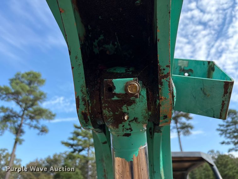 image for item EA7612 2005 IHI 55N2 mini excavator