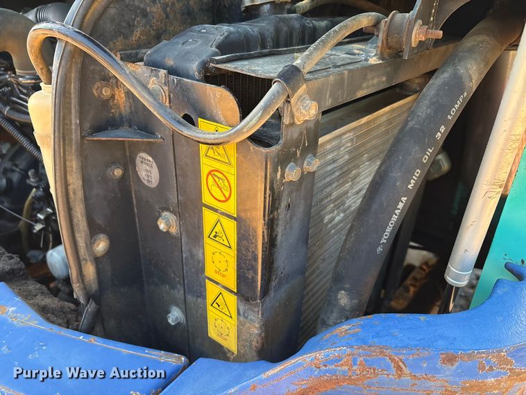 image for item EA7612 2005 IHI 55N2 mini excavator