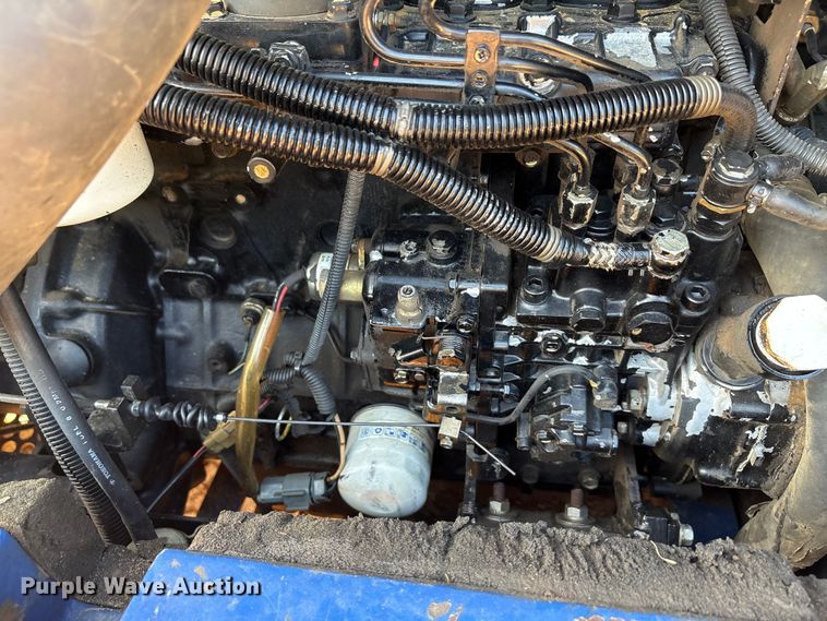 image for item EA7612 2005 IHI 55N2 mini excavator