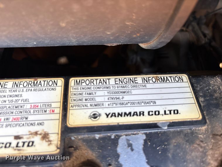 image for item EA7612 2005 IHI 55N2 mini excavator