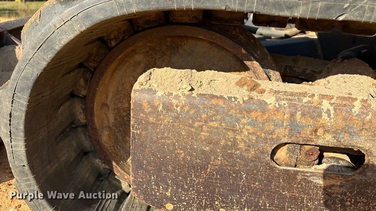 image for item EA7612 2005 IHI 55N2 mini excavator