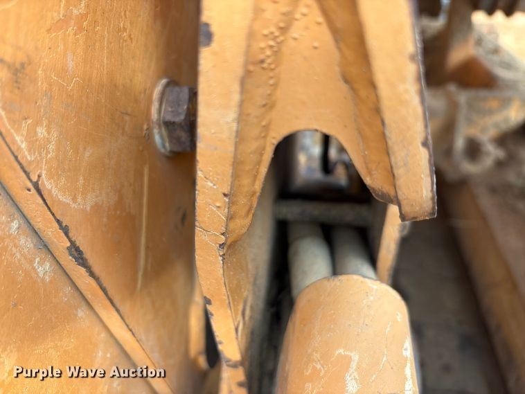 image for item EA7613 2007 Case 550H dozer