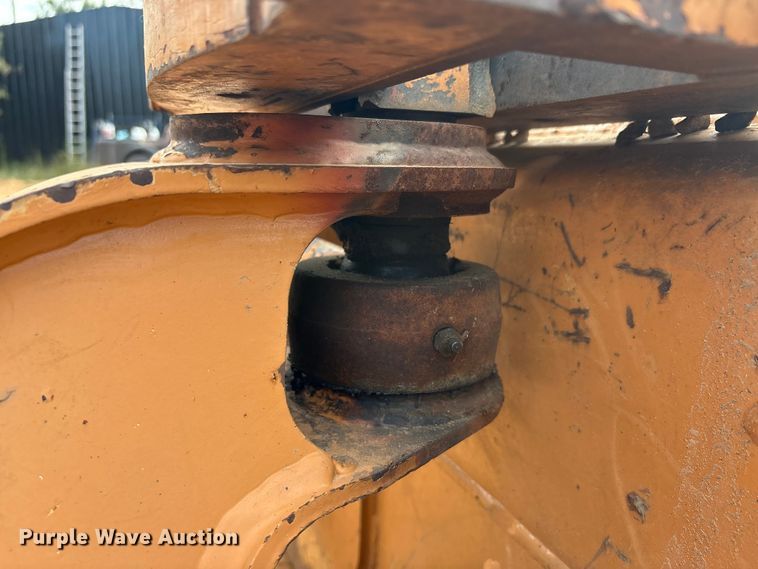 image for item EA7613 2007 Case 550H dozer