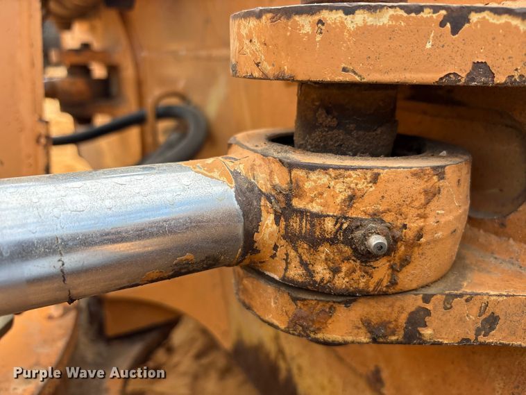 image for item EA7613 2007 Case 550H dozer