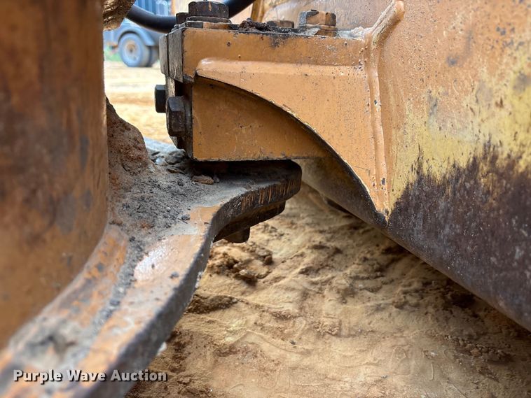 image for item EA7613 2007 Case 550H dozer