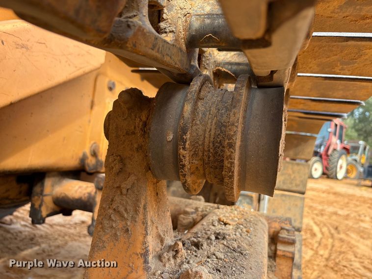 image for item EA7613 2007 Case 550H dozer