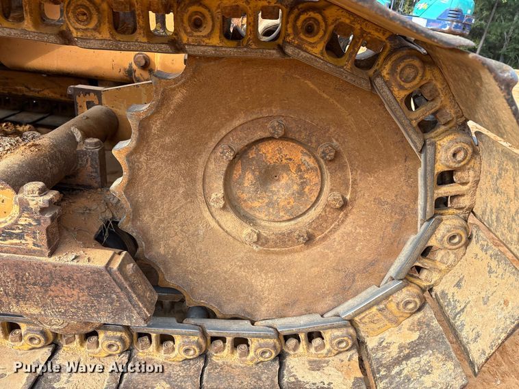 image for item EA7613 2007 Case 550H dozer