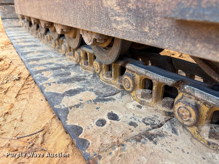 image for item EA7613 2007 Case 550H dozer