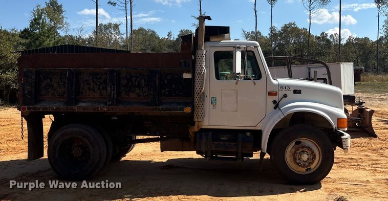 image for item EA7614 1995 International 4700 dump truck