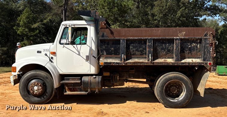 image for item EA7614 1995 International 4700 dump truck