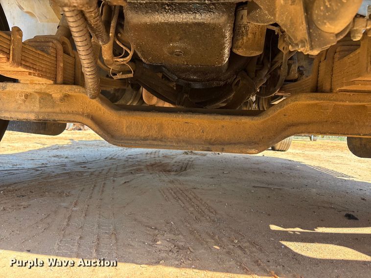 image for item EA7614 1995 International 4700 dump truck