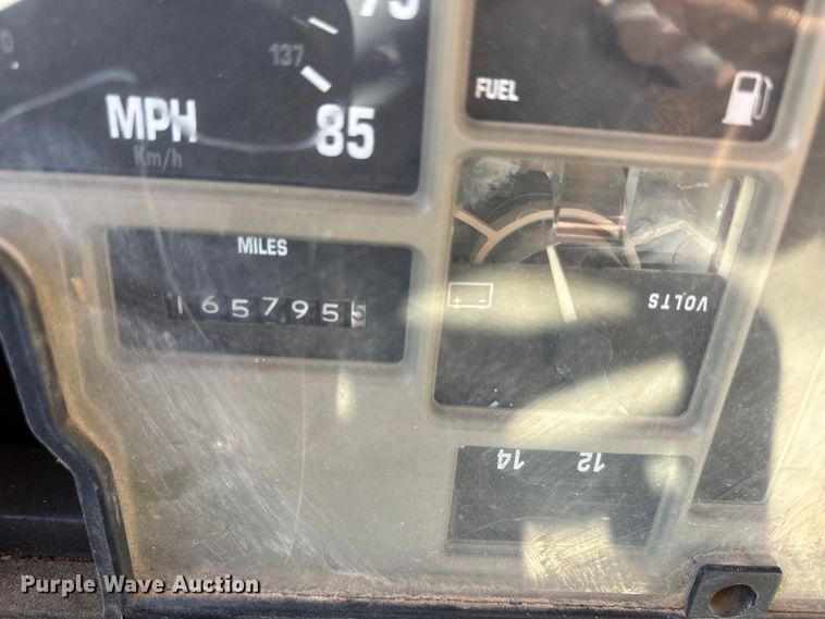 image for item EA7614 1995 International 4700 dump truck