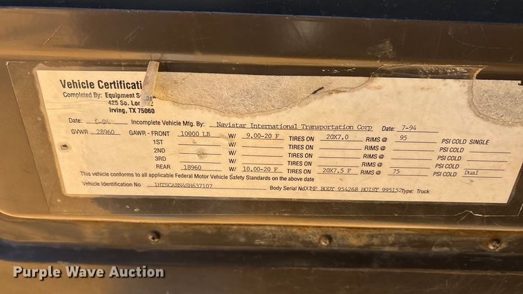 image for item EA7614 1995 International 4700 dump truck