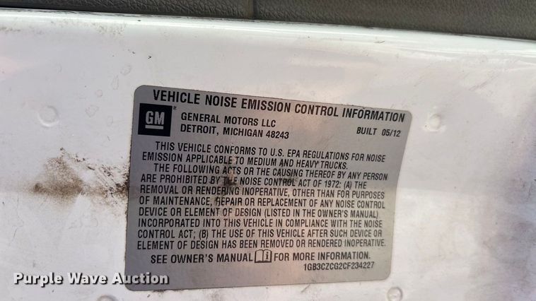 image for item EA7617 2012 Chevrolet Silverado 3500 bucket truck