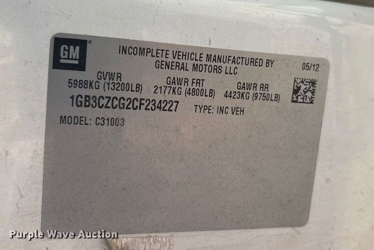 image for item EA7617 2012 Chevrolet Silverado 3500 bucket truck