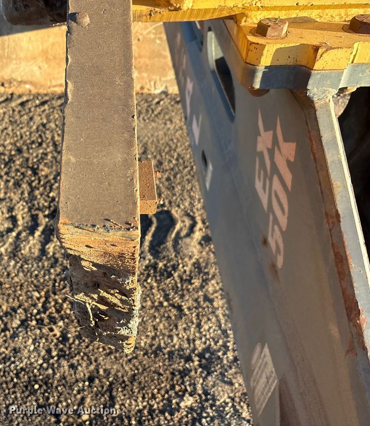 image for item EA7620 Universal EX 50K breaker