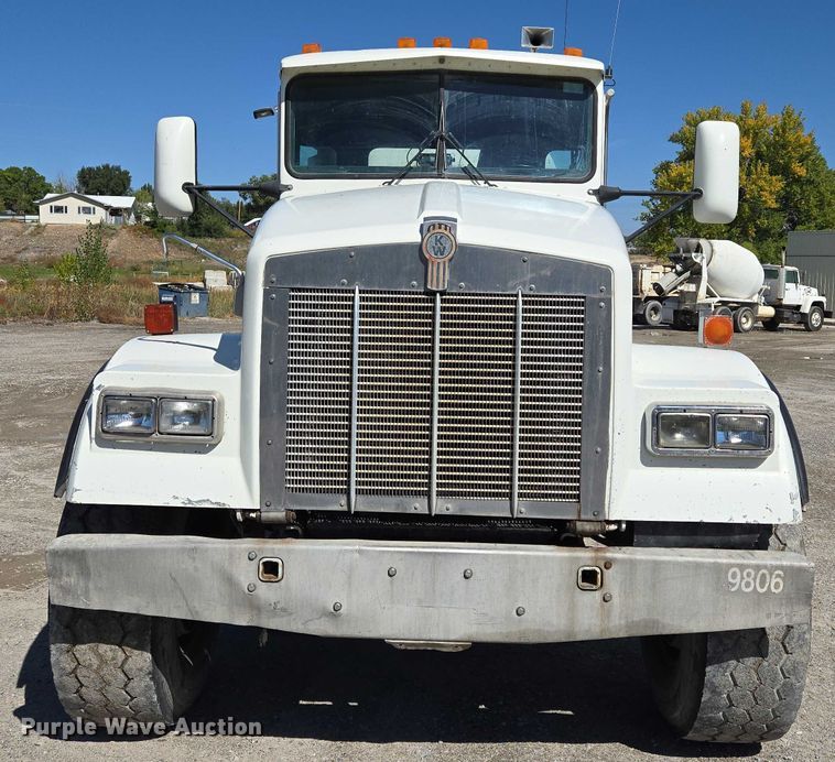 image for item EB1054 1998 Kenworth W900 ready mix truck