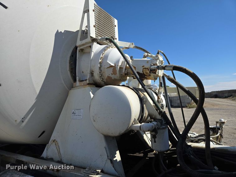 image for item EB1054 1998 Kenworth W900 ready mix truck