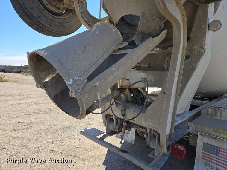 image for item EB1054 1998 Kenworth W900 ready mix truck