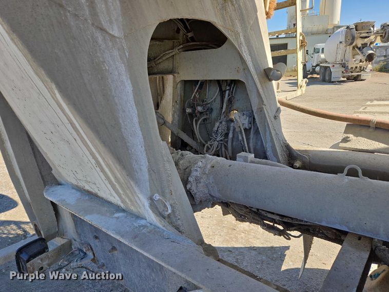 image for item EB1054 1998 Kenworth W900 ready mix truck