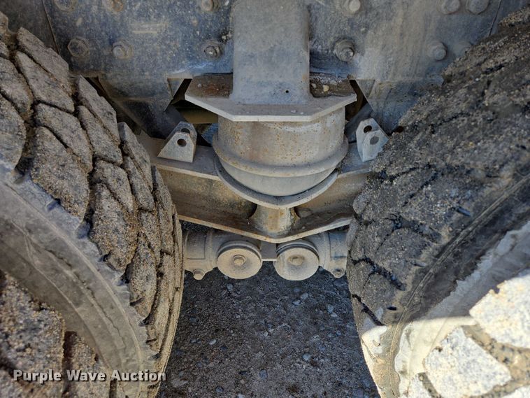 image for item EB1054 1998 Kenworth W900 ready mix truck