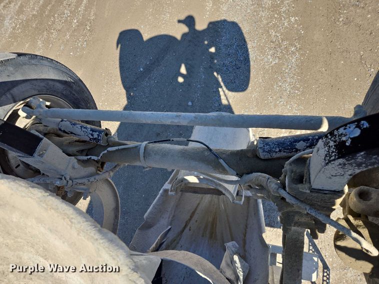 image for item EB1054 1998 Kenworth W900 ready mix truck