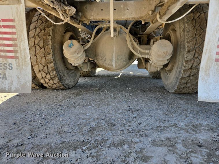 image for item EB1054 1998 Kenworth W900 ready mix truck