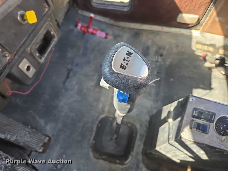 image for item EB1054 1998 Kenworth W900 ready mix truck