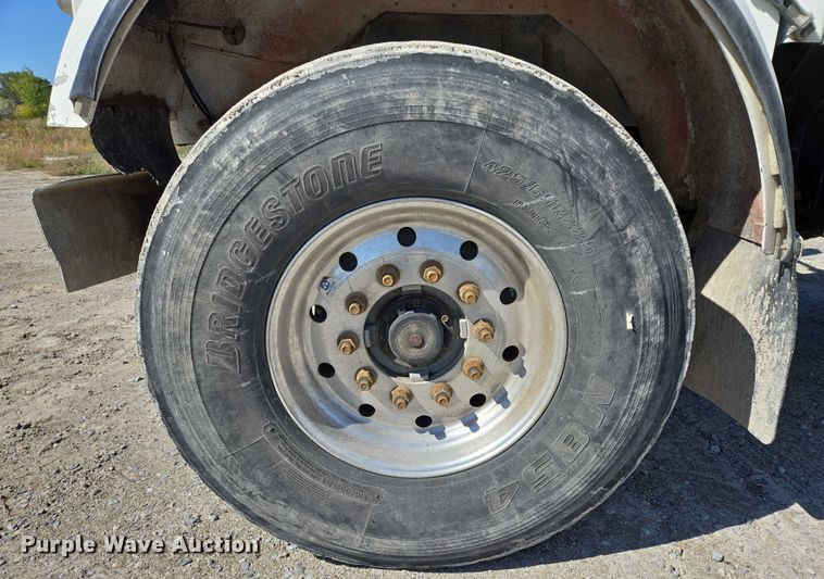 image for item EB1054 1998 Kenworth W900 ready mix truck