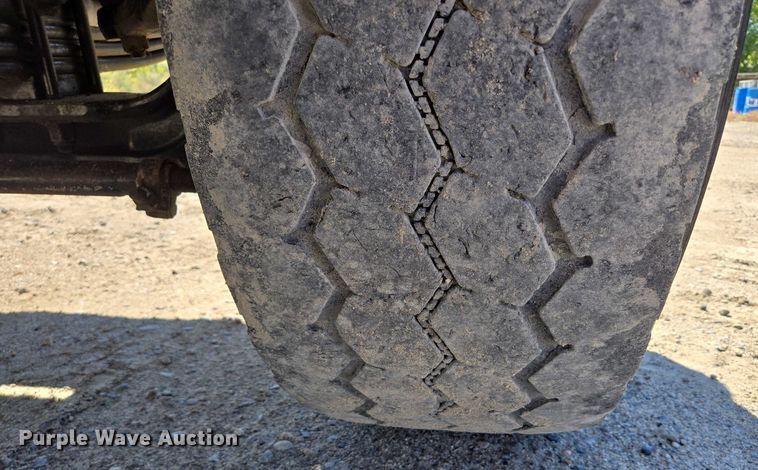 image for item EB1054 1998 Kenworth W900 ready mix truck