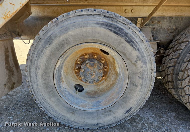 image for item EB1054 1998 Kenworth W900 ready mix truck