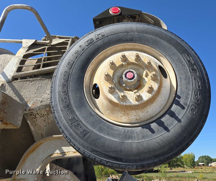 image for item EB1054 1998 Kenworth W900 ready mix truck