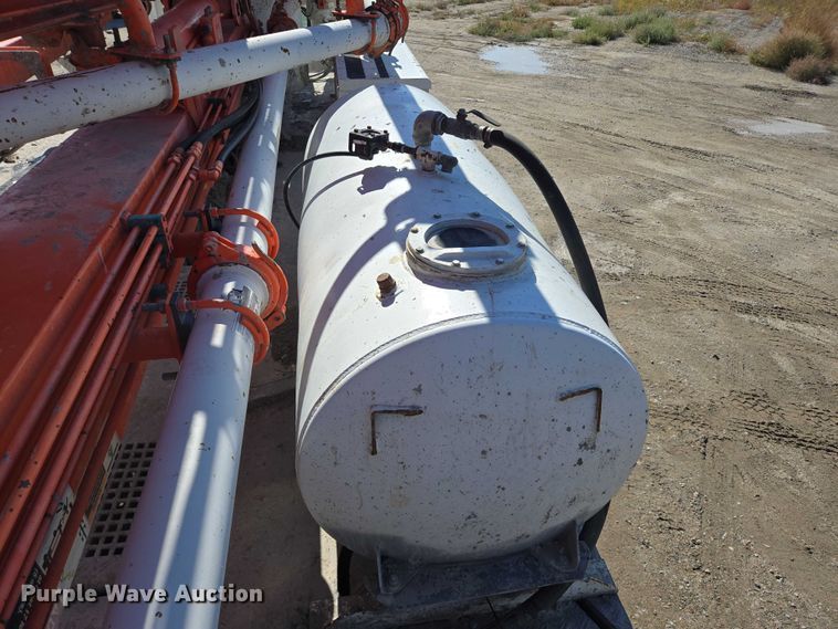 image for item EB1055 2007 Mack MR concrete pump truck