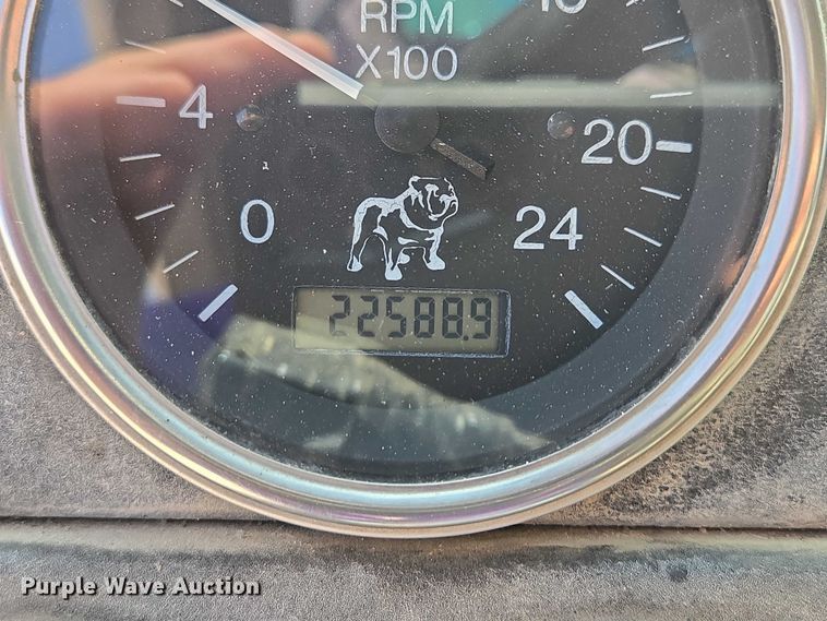 image for item EB1055 2007 Mack MR concrete pump truck