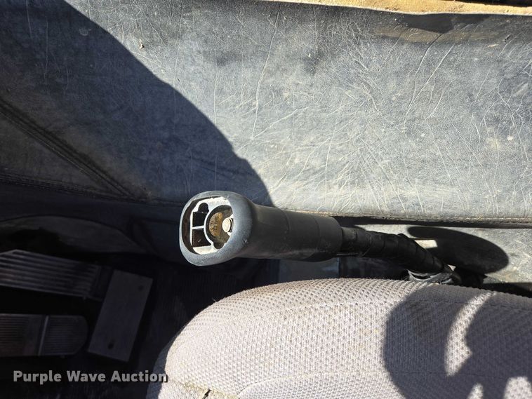 image for item EB1055 2007 Mack MR concrete pump truck