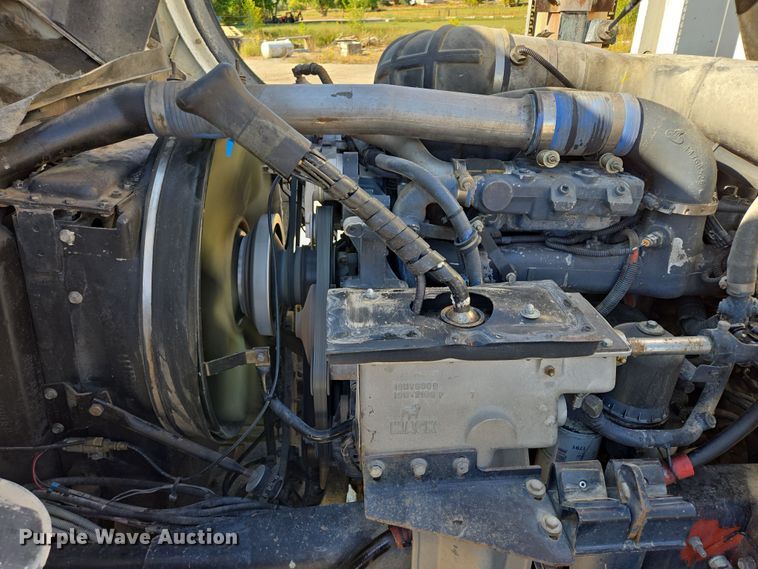 image for item EB1055 2007 Mack MR concrete pump truck