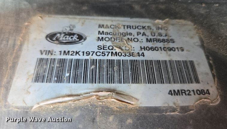 image for item EB1055 2007 Mack MR concrete pump truck