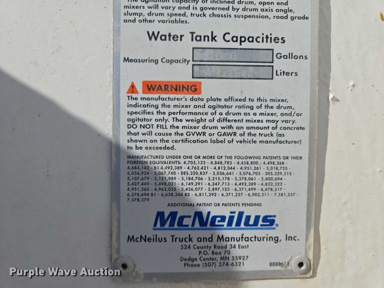 image for item EB1056 2006 Kenworth W900 ready mix truck