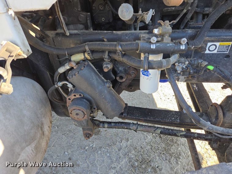 image for item EB1056 2006 Kenworth W900 ready mix truck