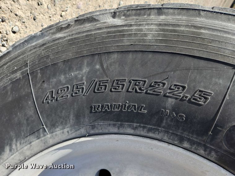 image for item EB1056 2006 Kenworth W900 ready mix truck