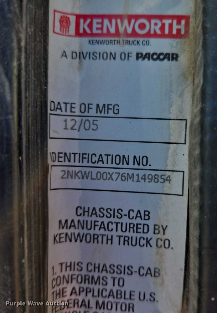 image for item EB1056 2006 Kenworth W900 ready mix truck