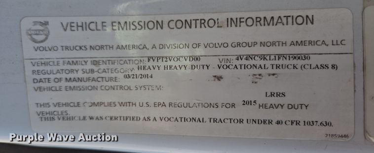 image for item EB1057 2015 Volvo VNL semi truck