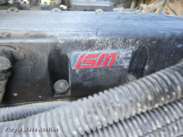 image for item EB1059 2006 Kenworth W900 ready mix truck