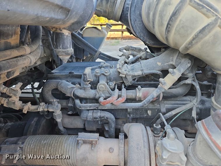 image for item EB1059 2006 Kenworth W900 ready mix truck