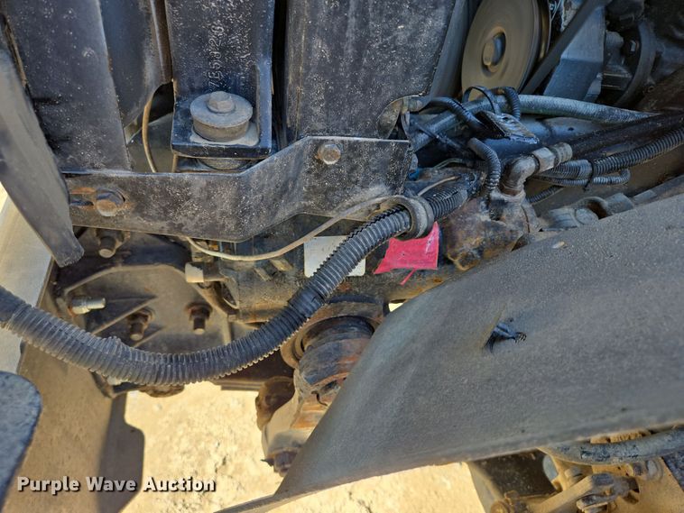 image for item EB1060 2003 International 5500i ready mix truck